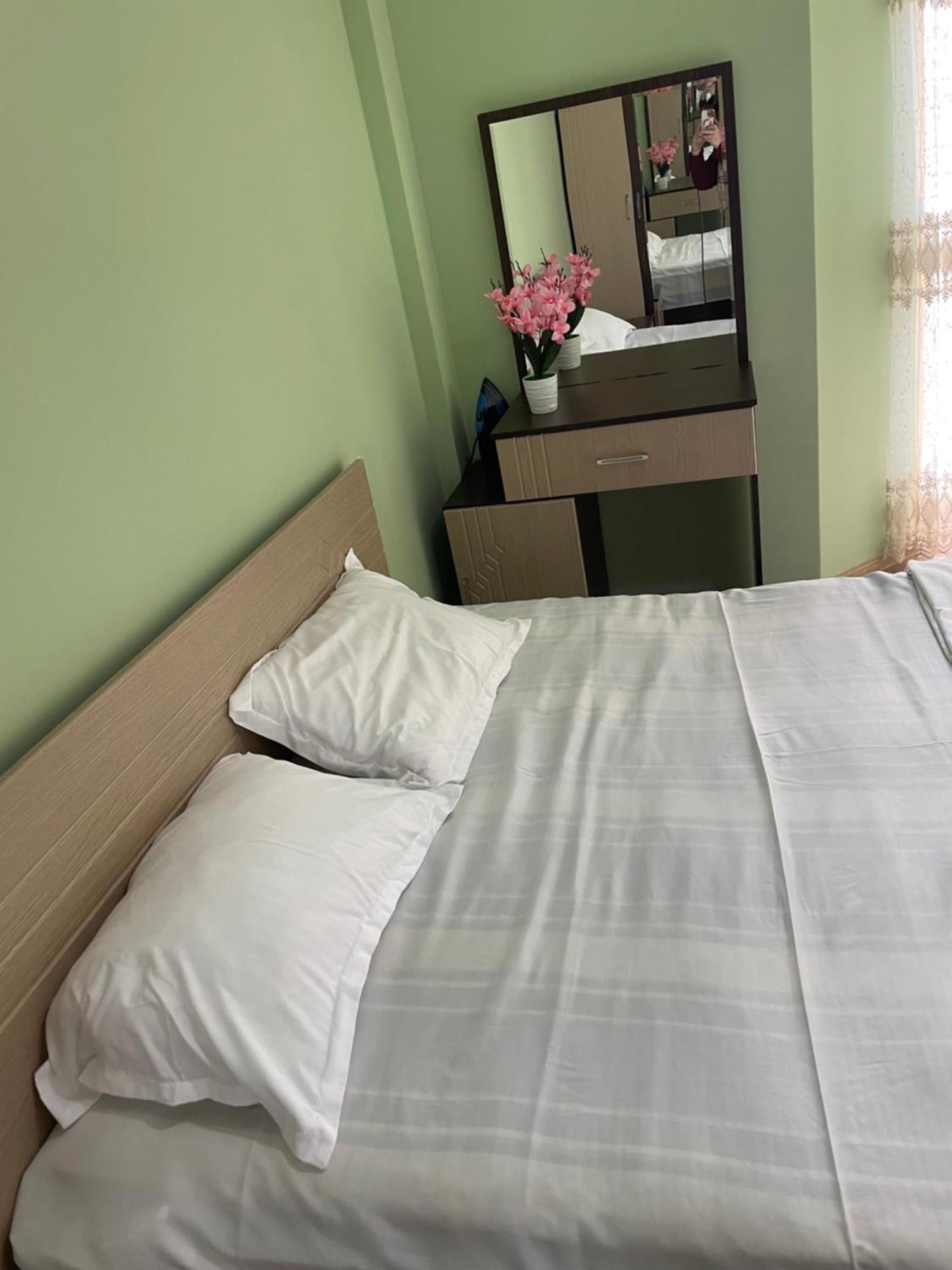 Orbisea Apartment Batumi Ngoại thất bức ảnh